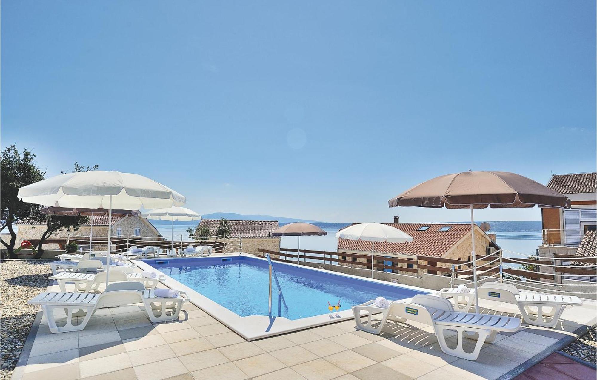 Cozy Apartment In Posedarje With House Sea View エクステリア 写真